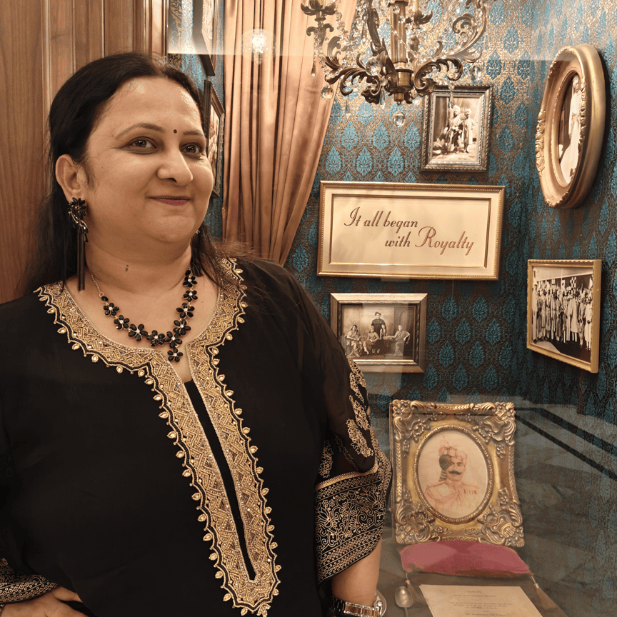 Best Tarot Card Reader in Bandra